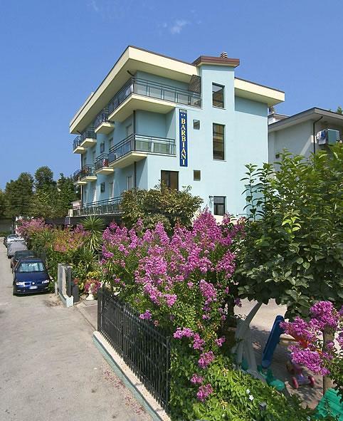 Hotel Barbiani Rimini Kültér fotó